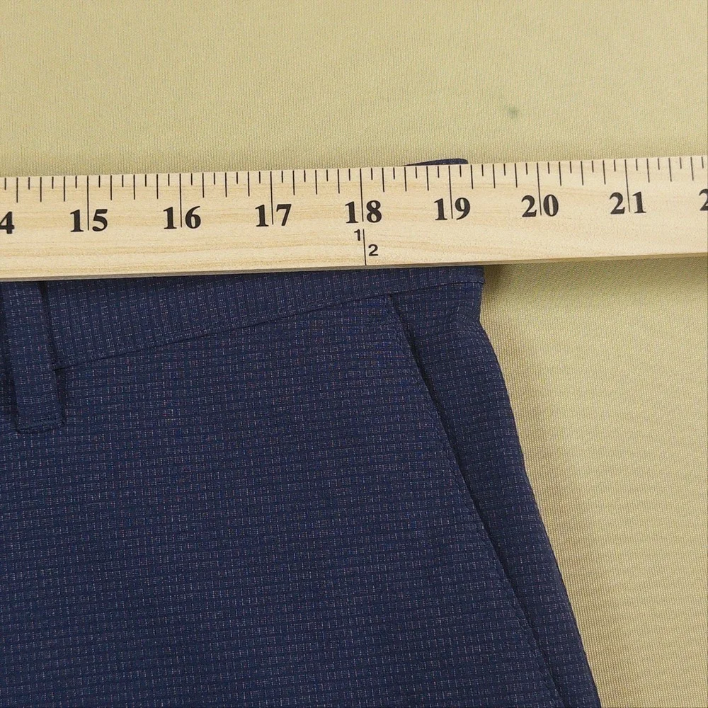 Tommy Bahama Performance Shorts Mens 38 Blue Textured Stretch Golf Casual